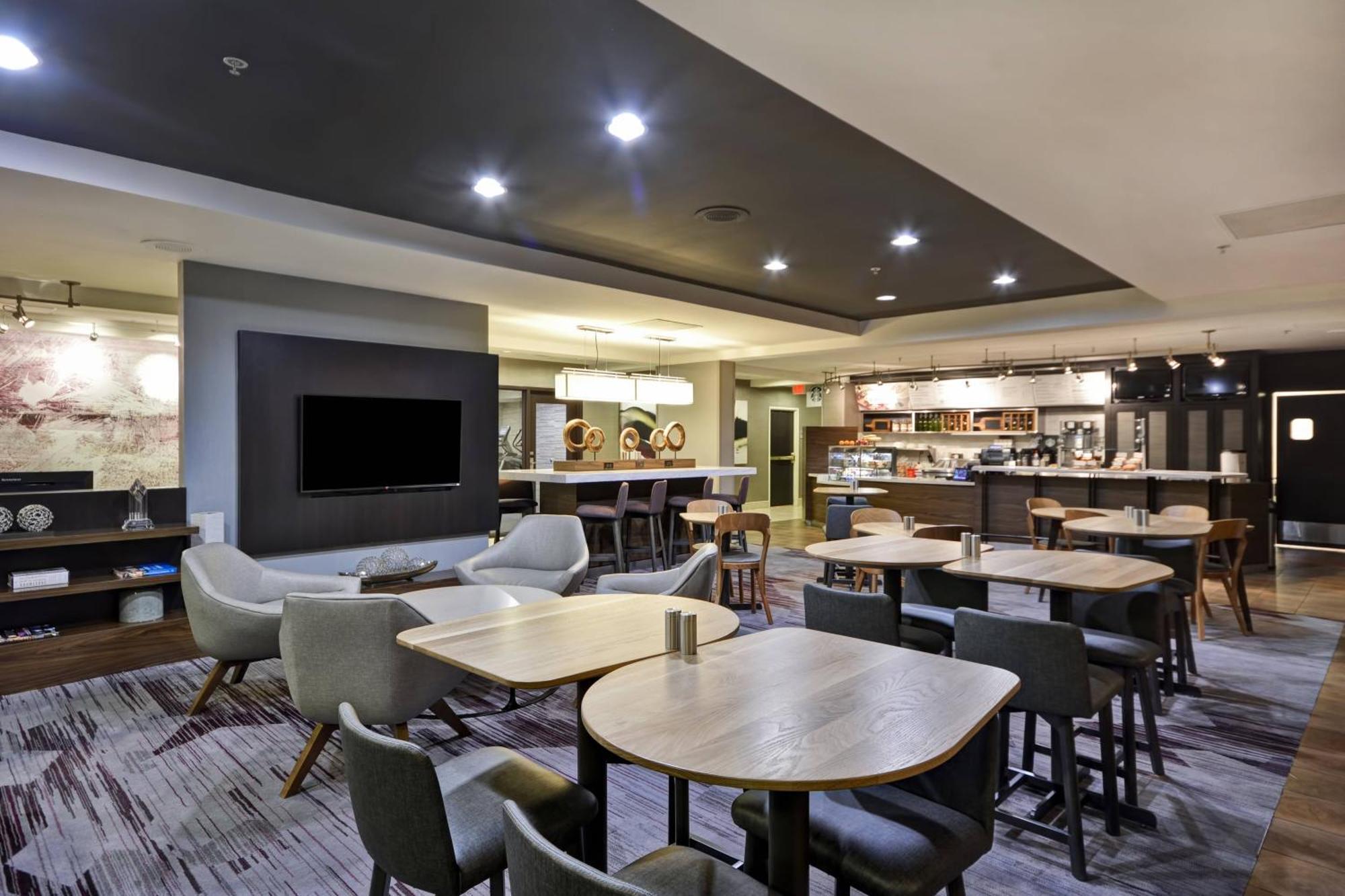 Hotel Courtyard By Marriott Dalton Esterno foto